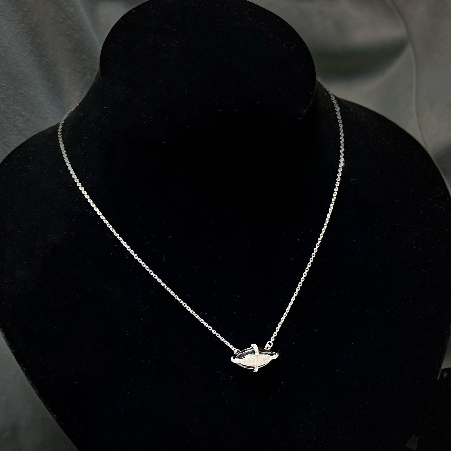 Onyx Shine Necklace