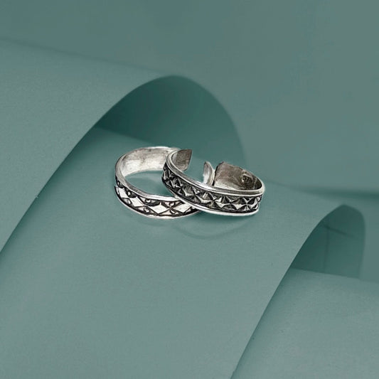 EtchMark Toe Ring