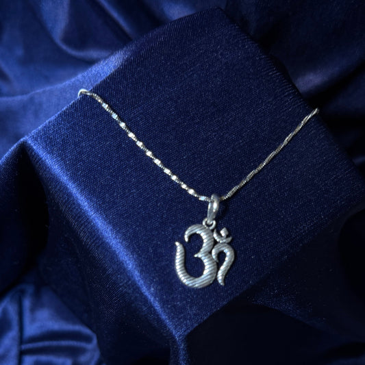Om Pendant