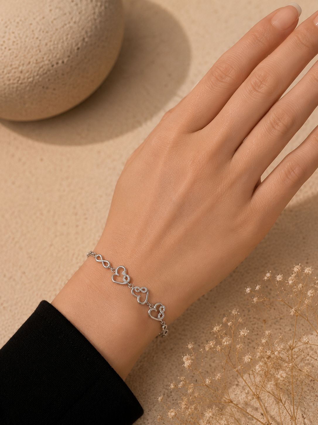Infinite Hearts Bracelet