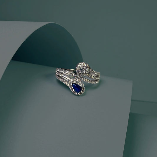 Royal Curve Ring